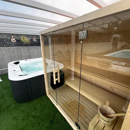 Alynes 2 Individuelle, Piscine, Spa, Sauna Panoramique *